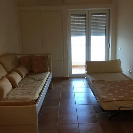 Appartamento By The Beach Full View Apt